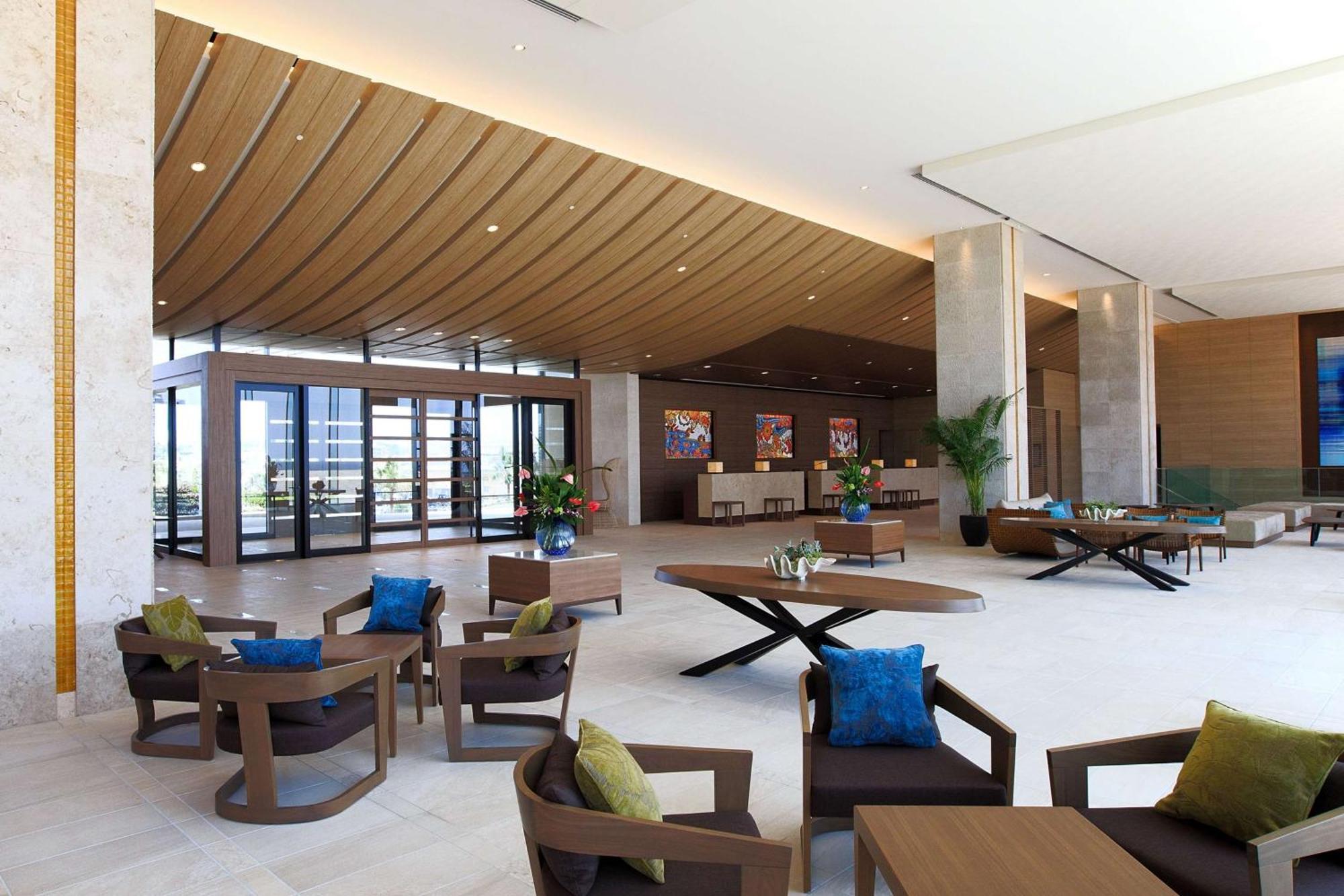 Hilton Okinawa Chatan Resort Exterior foto