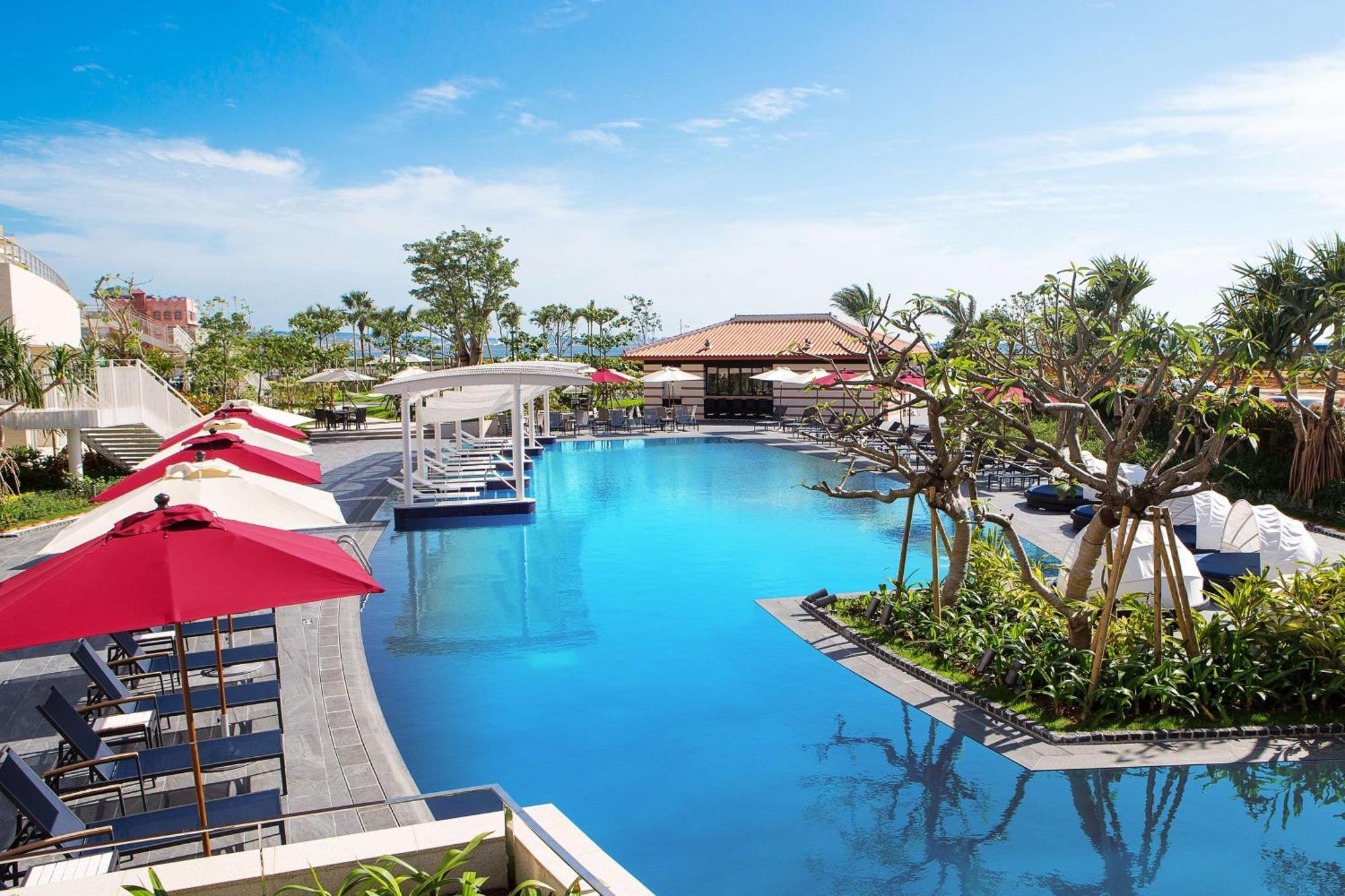 Hilton Okinawa Chatan Resort Exterior foto