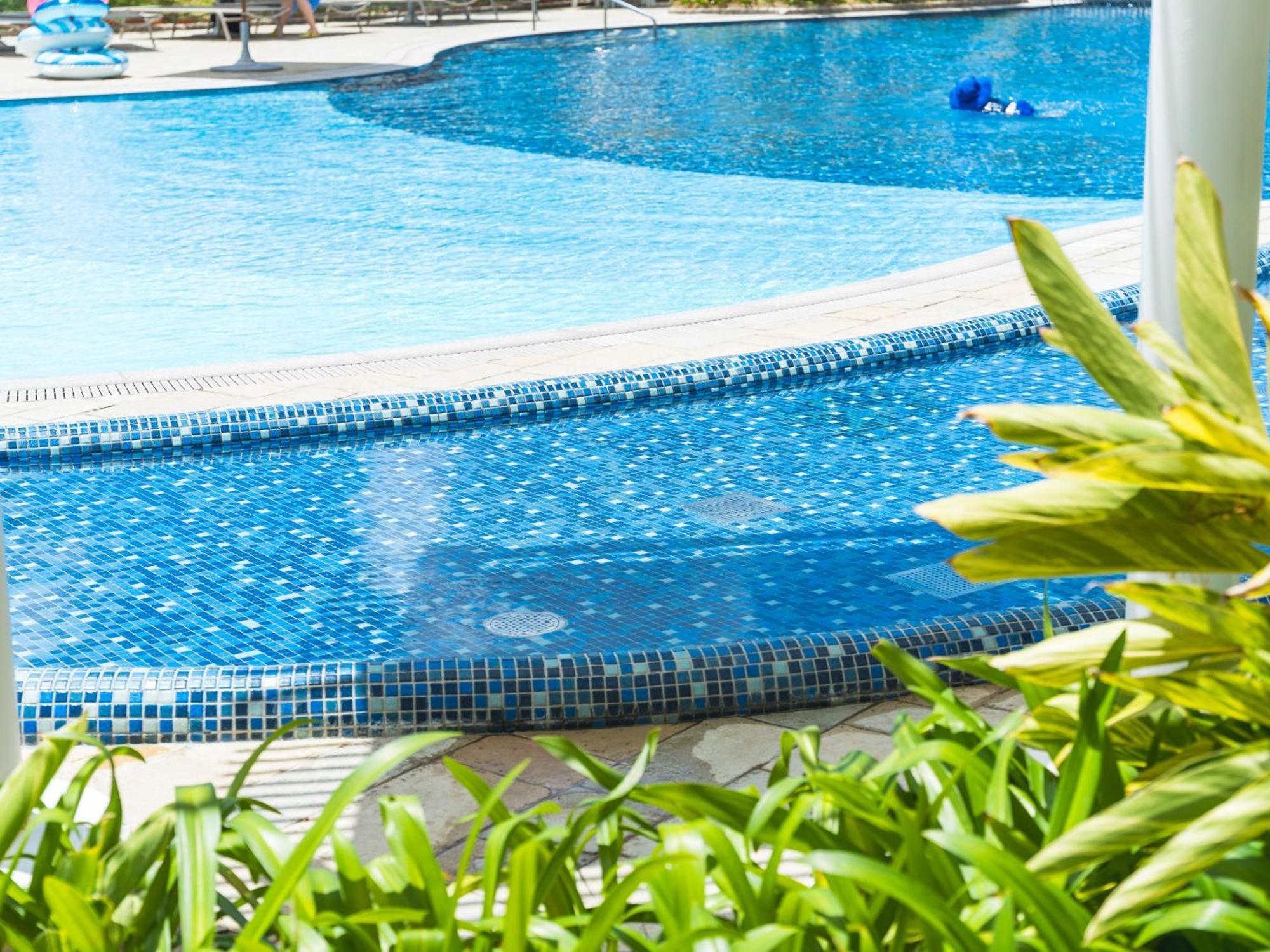 Hilton Okinawa Chatan Resort Exterior foto