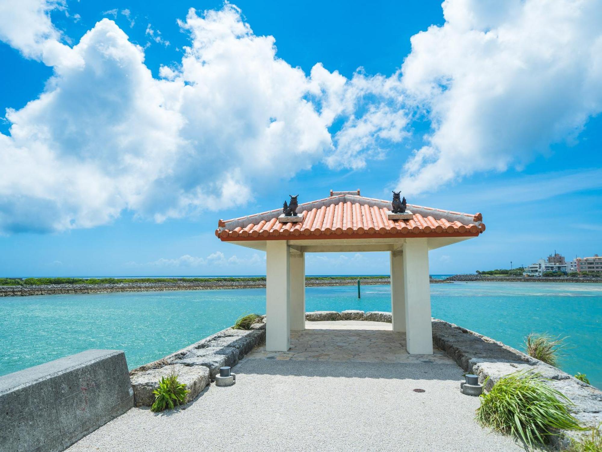Hilton Okinawa Chatan Resort Exterior foto