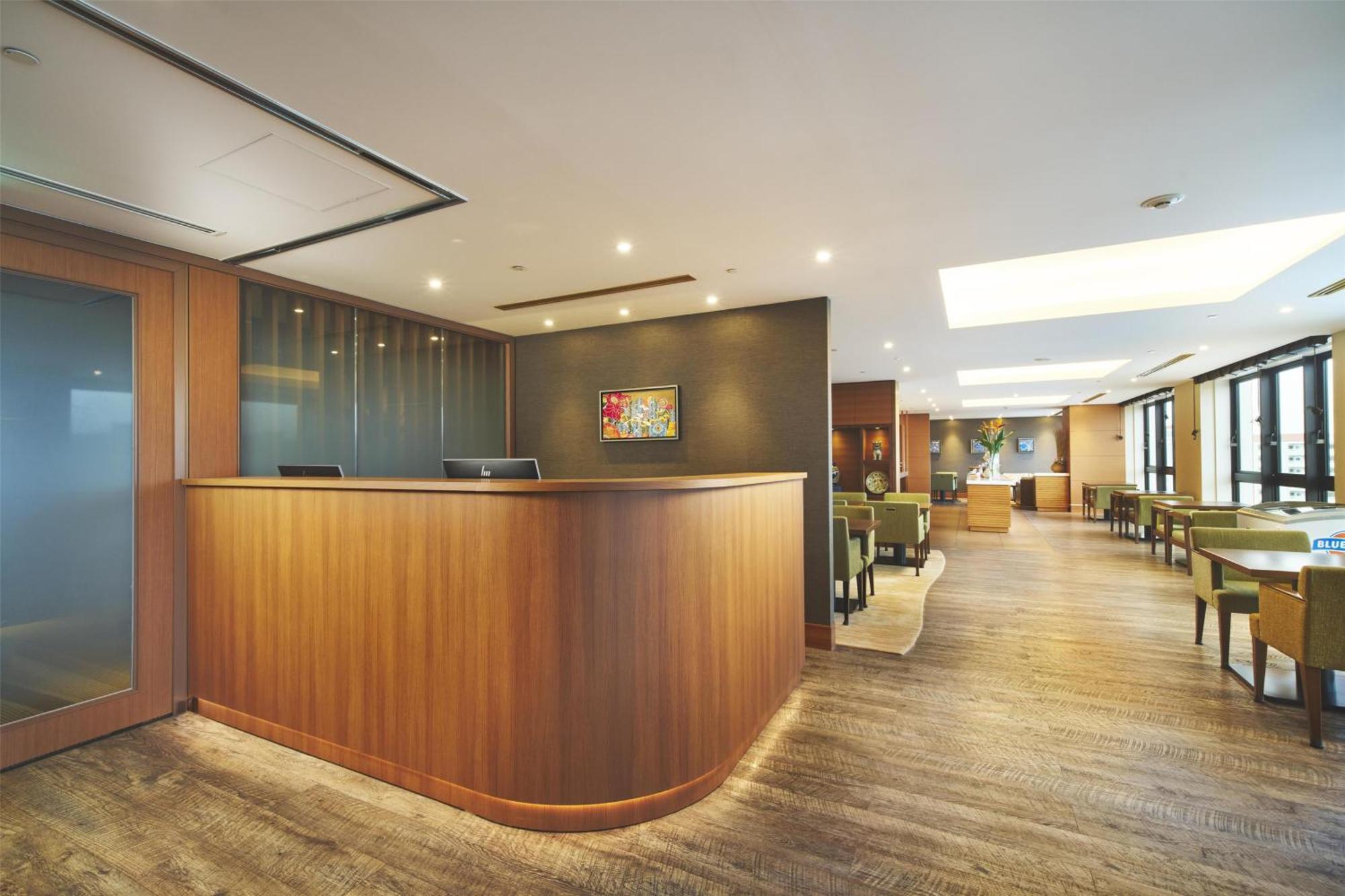 Hilton Okinawa Chatan Resort Exterior foto